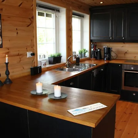 Holiday home Storemyr By Norgesbooking - With Amazing View *